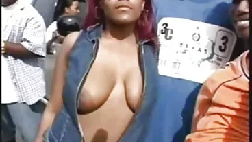Film oral avec la chaude Vienna film porno gratuit porno Black de Team Skeet