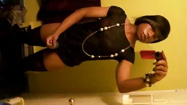 Branlette porno avec la film porno français xxx tentante Paris Devine de VIP Sex Vault