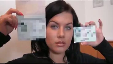 Teen baise regarder un film porno gratuit avec la préfète Athena Faris de Fit18